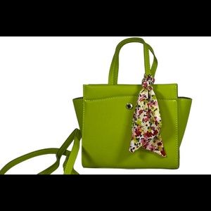 STEVE MADDEN SMALL SATCHEL CROSSBODY BAG.